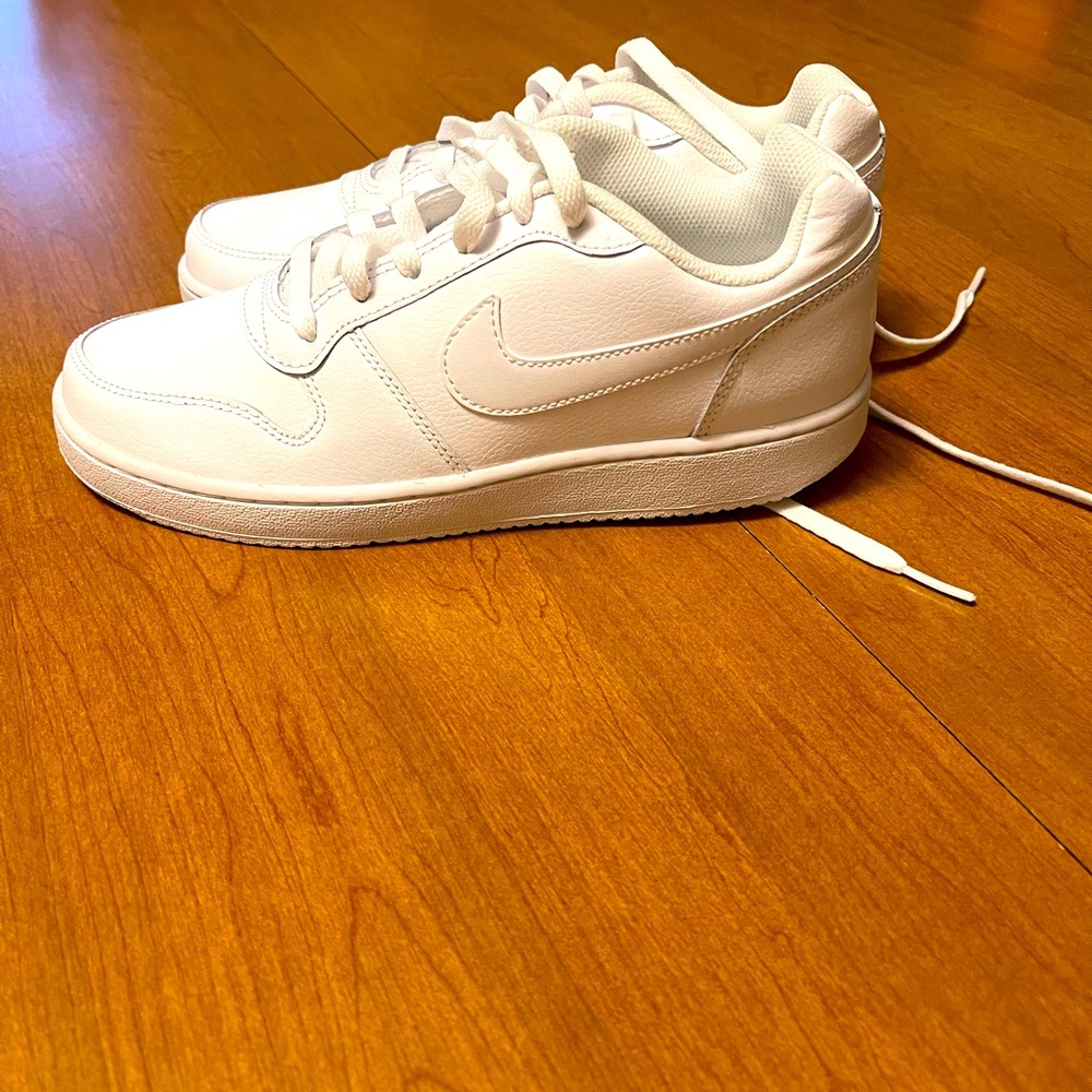 COPY - Nike